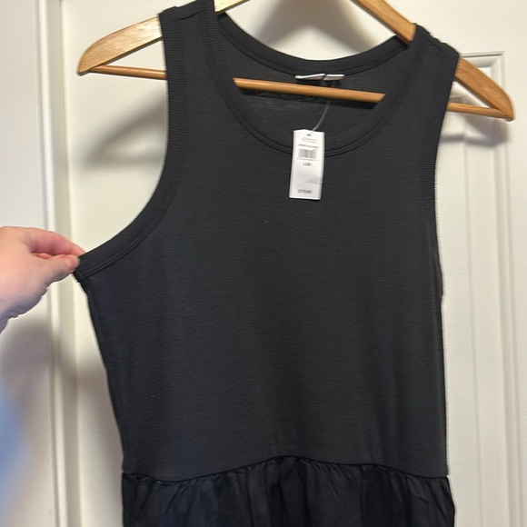 Large gap black midi dress - Picture 4 of 4
